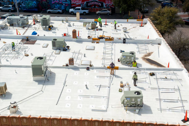 Best Commercial Roofing Services  in Oakwood, IL